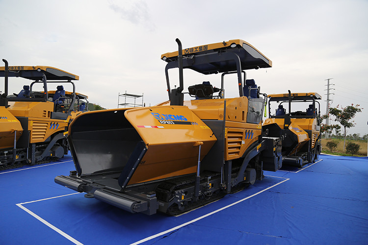 XCMG 8m asphalt paver RP803 for sale